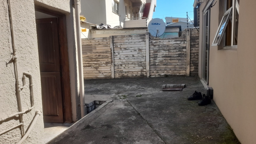 7 Bedroom Property for Sale in Quigney Eastern Cape